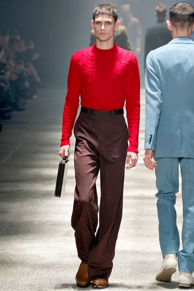 Look 6